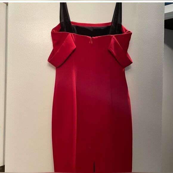 Cinq a Sept Red Nova Cold Shoulder Midi Dress Size 0 - Picture 4 of 10